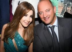 نانسي عجرم  وقعت الفنانة اللبنانية نانسي عجرم بالحب من النظرة الأولى خلال لقائها بطبيب الأسنان فادي علامة في العيادة، ونتج عن ذلك الحب والزواج في العام 2008.
